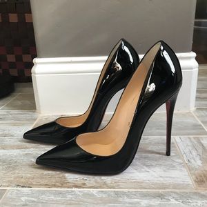 Christian Louboutin So Kate Pump